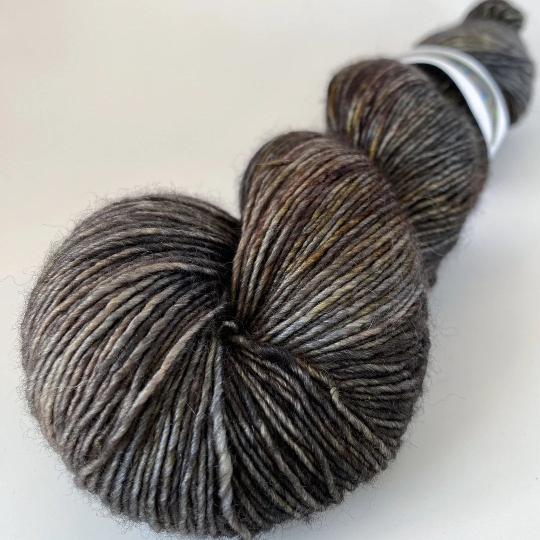 Sage 4 Ply Silk/Marino- Yarn Floozy